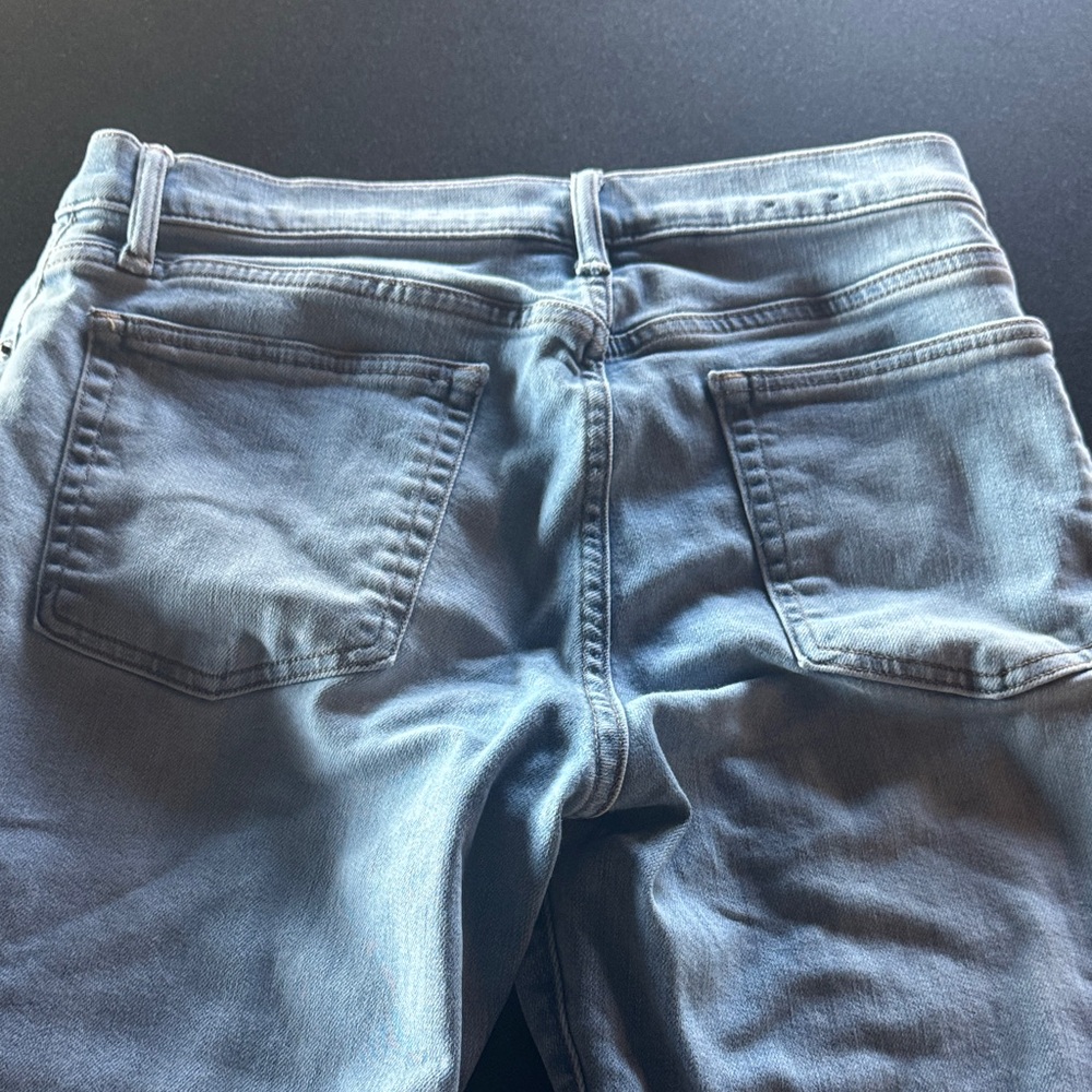 GAP Men's Classic Straight Jeans - Picture 7 of 7
